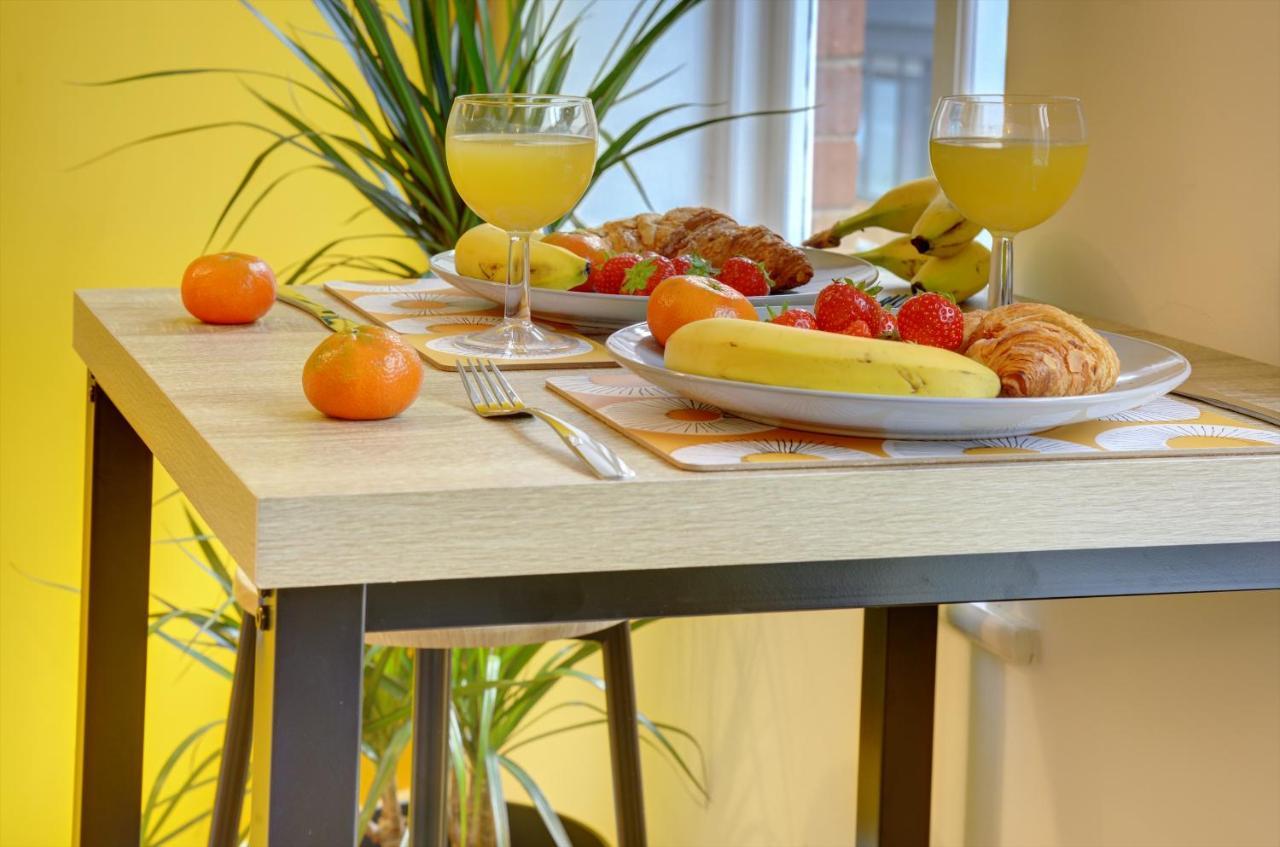 City Centre, 2 Bedroom, Secured Parking, 3 King Bed, Wifi Sleep 6 Guest Comfortable On Three King Size Beds, Jewellery Quarter , Birmingham City Centre , Allocated Secured Parking Екстер'єр фото