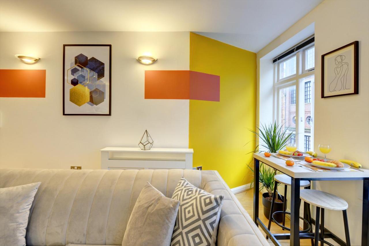 City Centre, 2 Bedroom, Secured Parking, 3 King Bed, Wifi Sleep 6 Guest Comfortable On Three King Size Beds, Jewellery Quarter , Birmingham City Centre , Allocated Secured Parking Екстер'єр фото