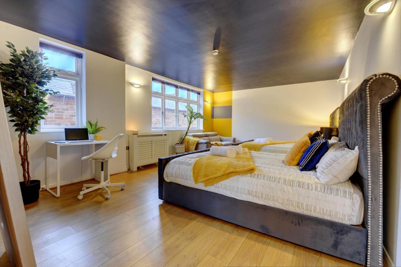 City Centre, 2 Bedroom, Secured Parking, 3 King Bed, Wifi Sleep 6 Guest Comfortable On Three King Size Beds, Jewellery Quarter , Birmingham City Centre , Allocated Secured Parking Екстер'єр фото