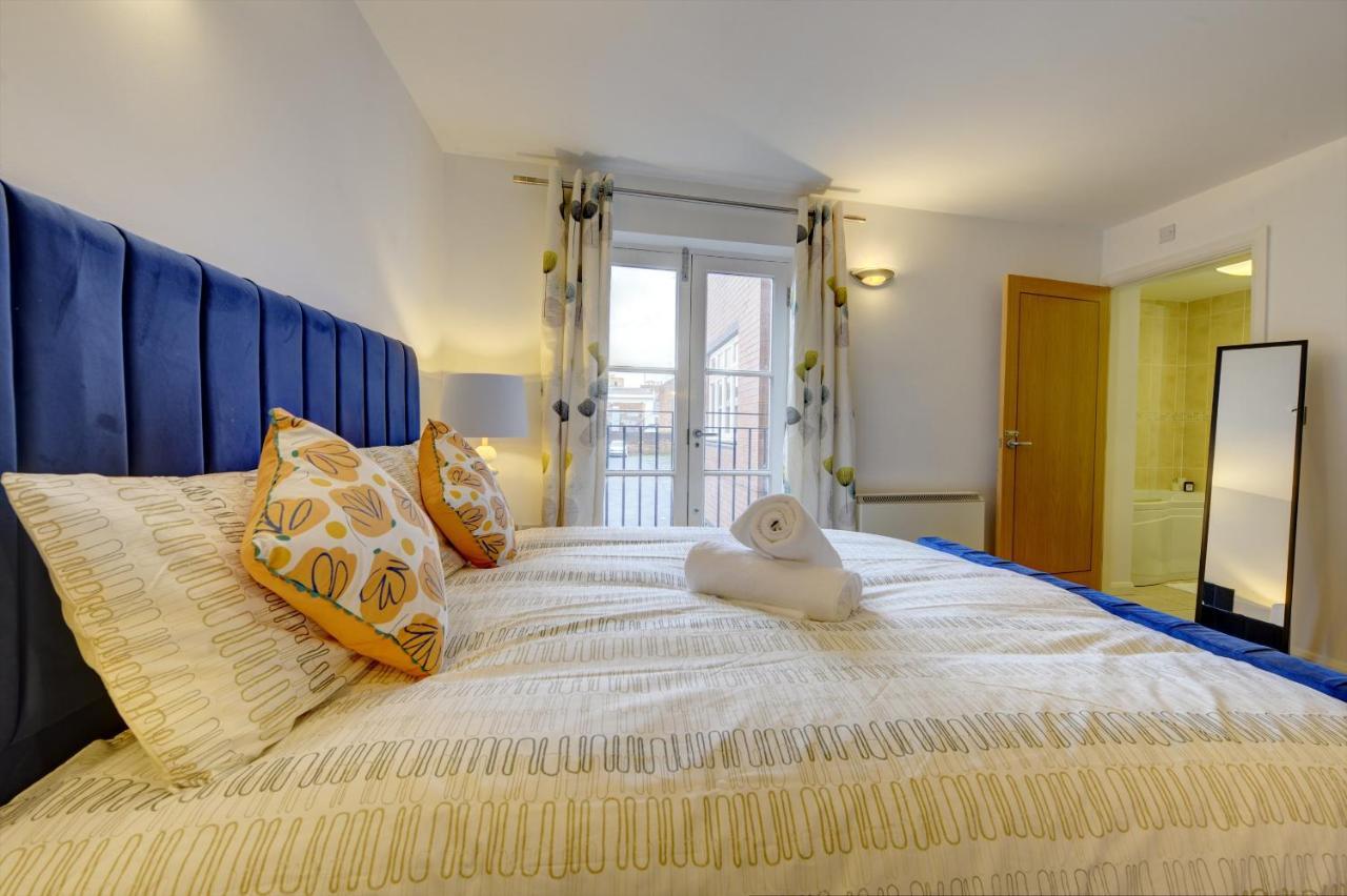 City Centre, 2 Bedroom, Secured Parking, 3 King Bed, Wifi Sleep 6 Guest Comfortable On Three King Size Beds, Jewellery Quarter , Birmingham City Centre , Allocated Secured Parking Екстер'єр фото