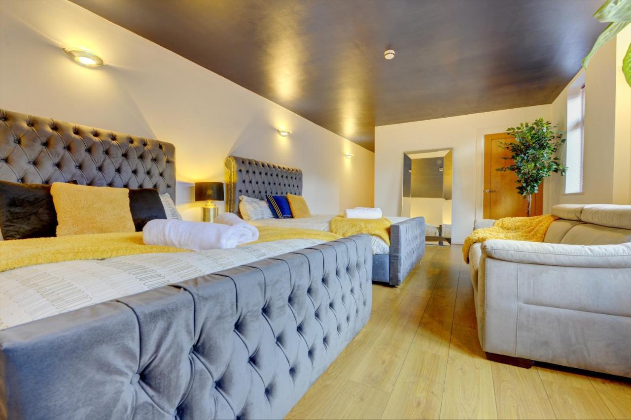 City Centre, 2 Bedroom, Secured Parking, 3 King Bed, Wifi Sleep 6 Guest Comfortable On Three King Size Beds, Jewellery Quarter , Birmingham City Centre , Allocated Secured Parking Екстер'єр фото