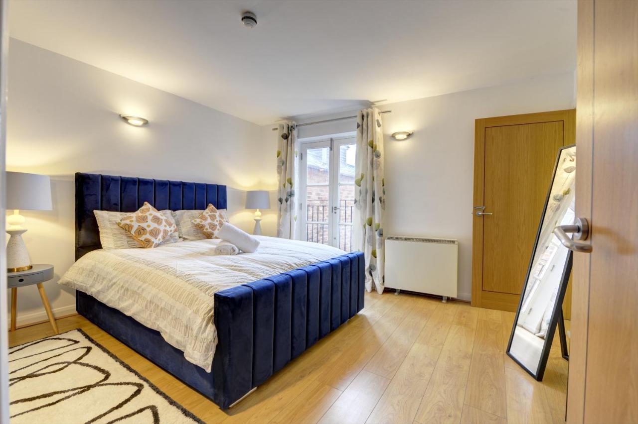 City Centre, 2 Bedroom, Secured Parking, 3 King Bed, Wifi Sleep 6 Guest Comfortable On Three King Size Beds, Jewellery Quarter , Birmingham City Centre , Allocated Secured Parking Екстер'єр фото