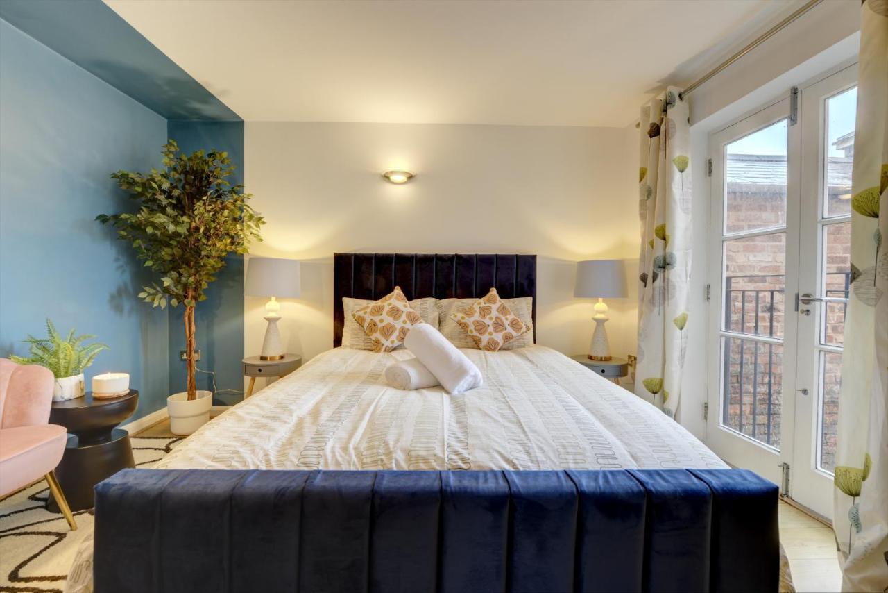 City Centre, 2 Bedroom, Secured Parking, 3 King Bed, Wifi Sleep 6 Guest Comfortable On Three King Size Beds, Jewellery Quarter , Birmingham City Centre , Allocated Secured Parking Екстер'єр фото