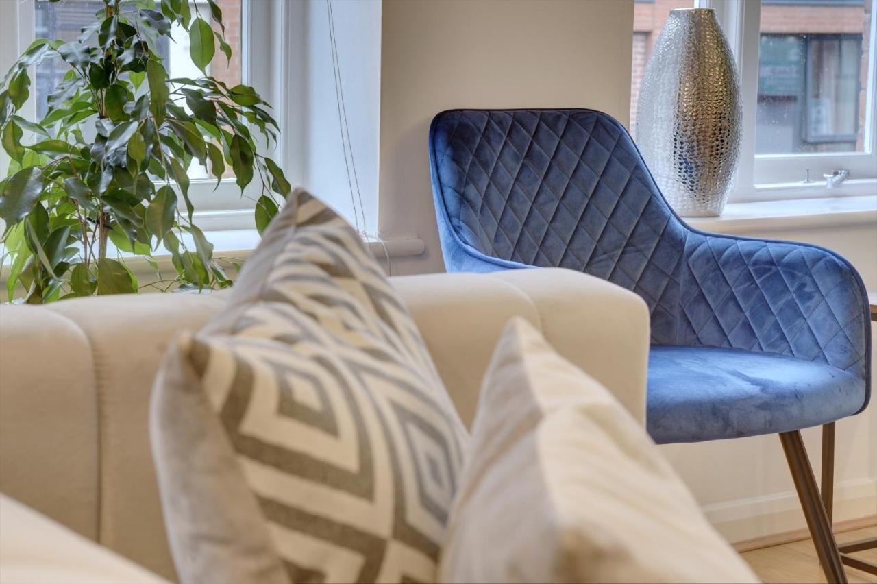 City Centre, 2 Bedroom, Secured Parking, 3 King Bed, Wifi Sleep 6 Guest Comfortable On Three King Size Beds, Jewellery Quarter , Birmingham City Centre , Allocated Secured Parking Екстер'єр фото
