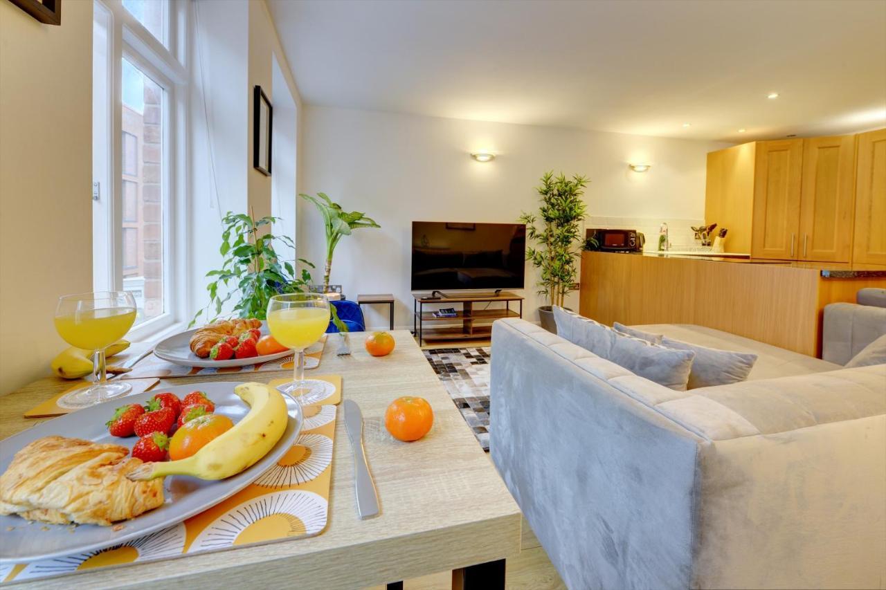 City Centre, 2 Bedroom, Secured Parking, 3 King Bed, Wifi Sleep 6 Guest Comfortable On Three King Size Beds, Jewellery Quarter , Birmingham City Centre , Allocated Secured Parking Екстер'єр фото