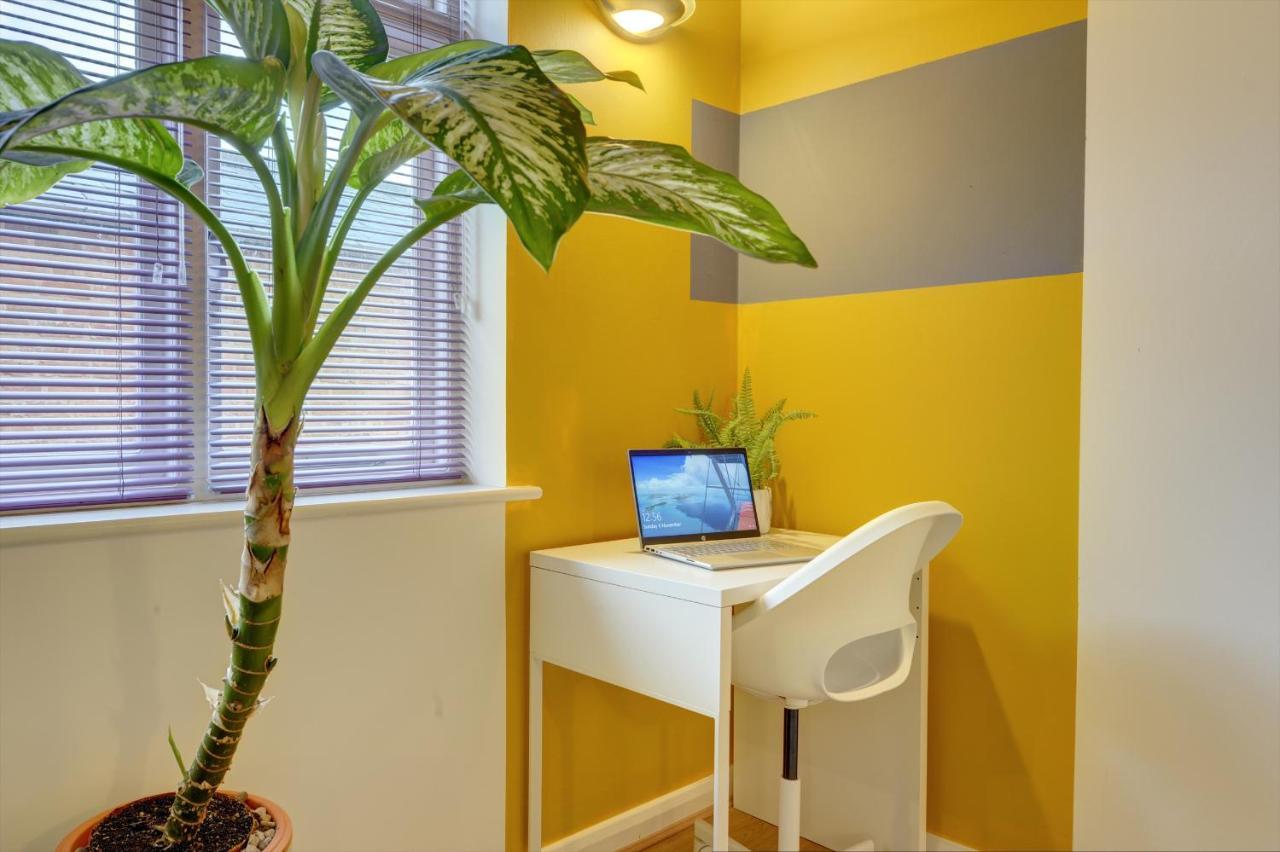 City Centre, 2 Bedroom, Secured Parking, 3 King Bed, Wifi Sleep 6 Guest Comfortable On Three King Size Beds, Jewellery Quarter , Birmingham City Centre , Allocated Secured Parking Екстер'єр фото
